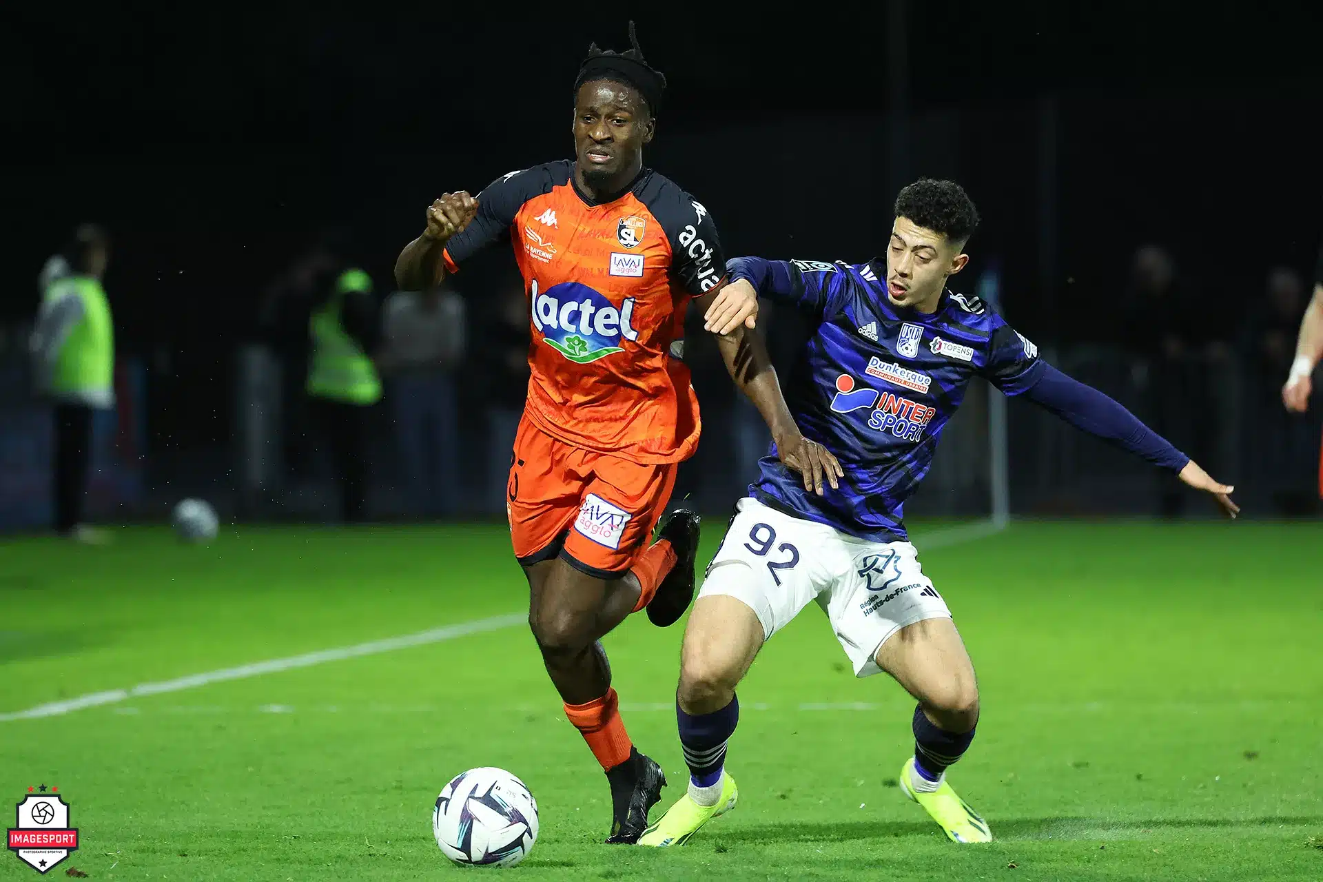 Peter OUANEH (Stade Lavallois) / Aïman MAURER (USL Dunkerque)