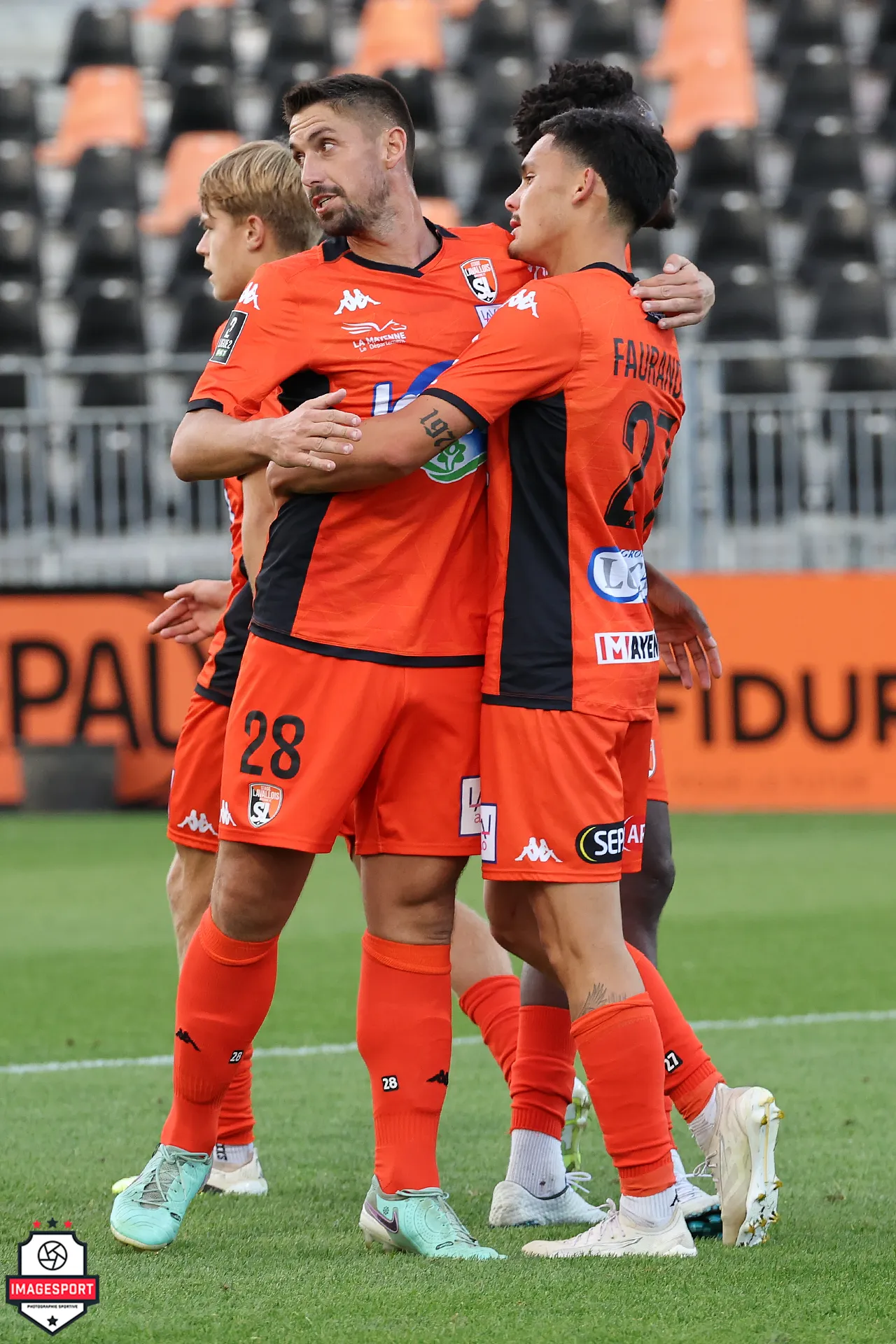 Joie But Julien MAGGIOTTI (Stade Lavallois) / Aymeric FAURAND-TOURNAIRE (Stade Lavallois)