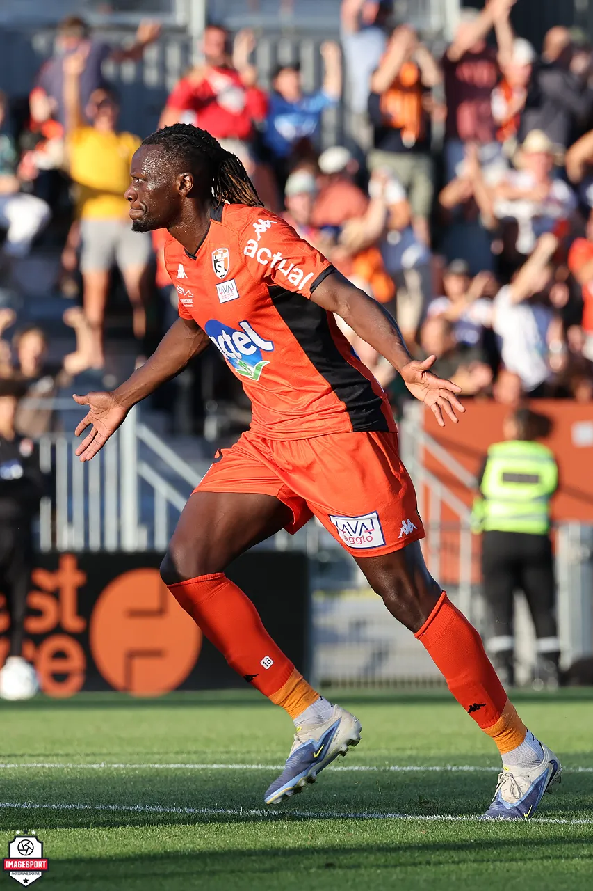 Joie Malik TCHOKOUNTE (Stade Lavallois)